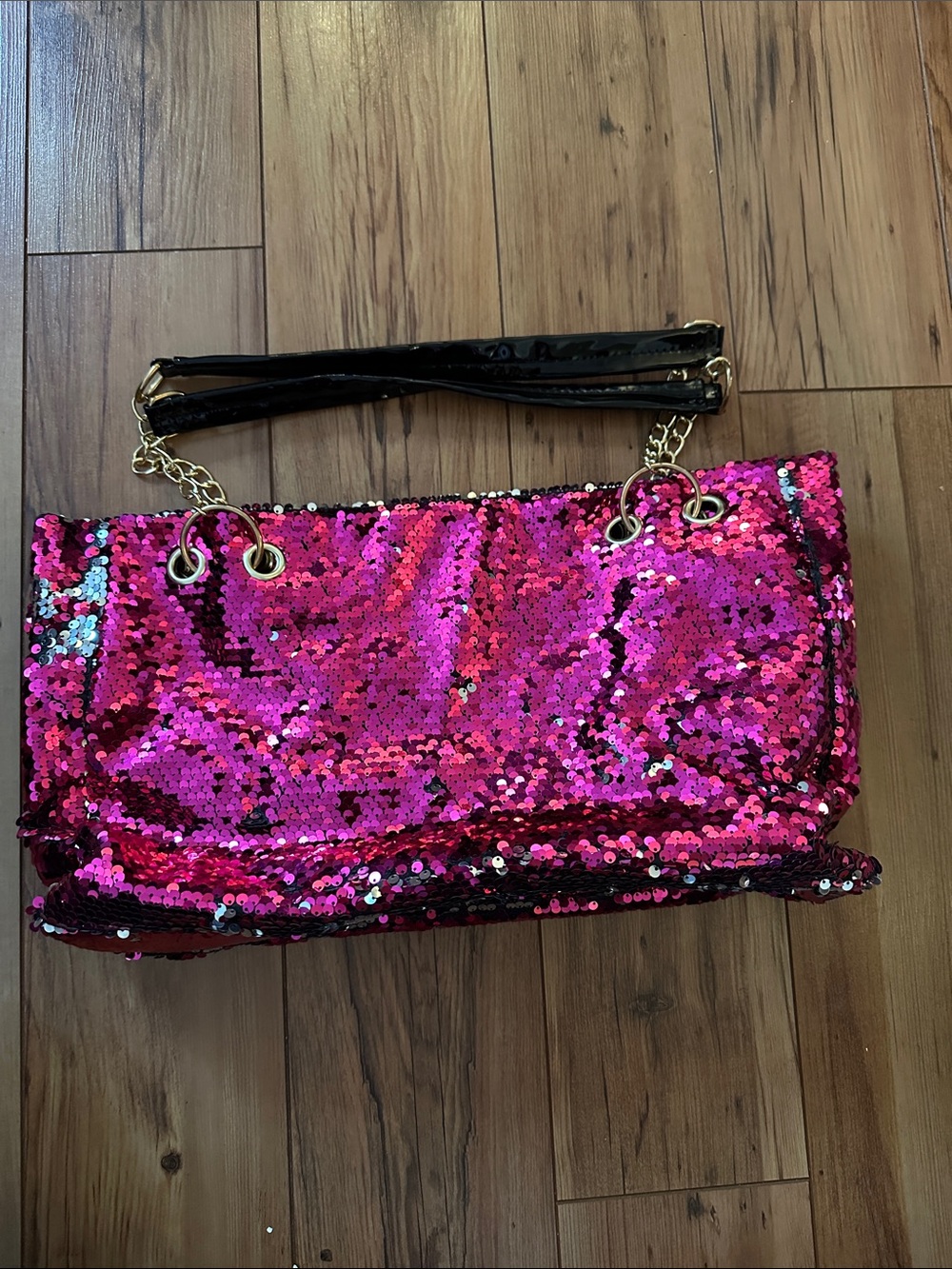 Sequin Chain-Handle Shoulder Bag in Hot Pink